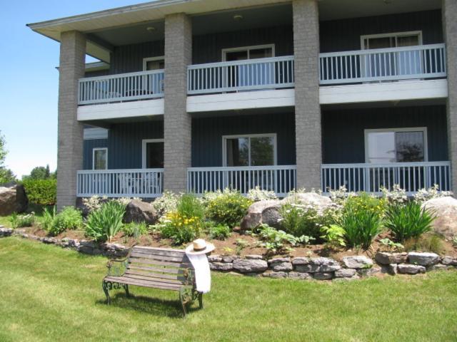 Highlands Four Season Resort Calabogie Εξωτερικό φωτογραφία
